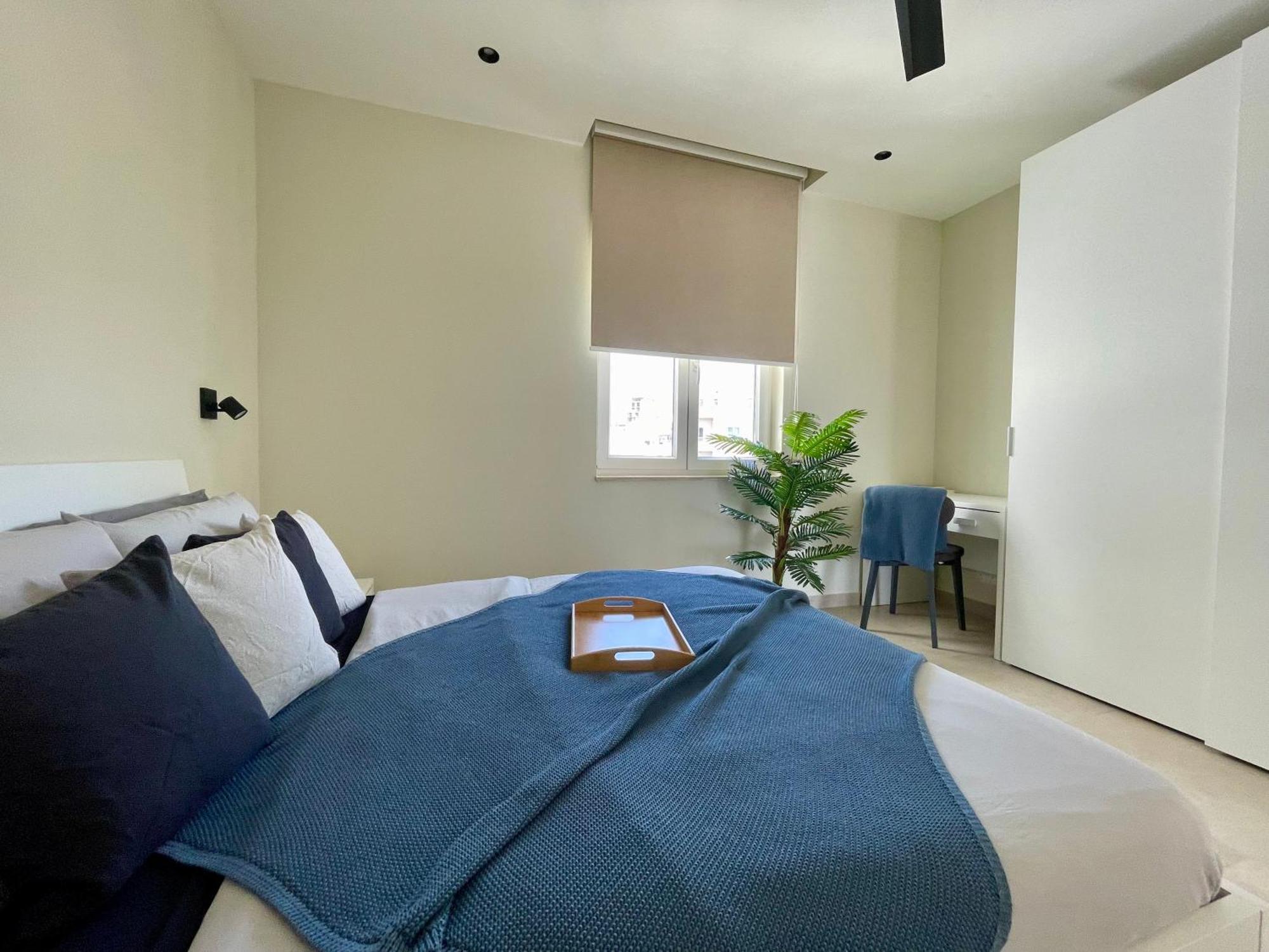 Bugibba Square Seafront Lux Apartments By Holi St. Paul's Bay Exterior photo