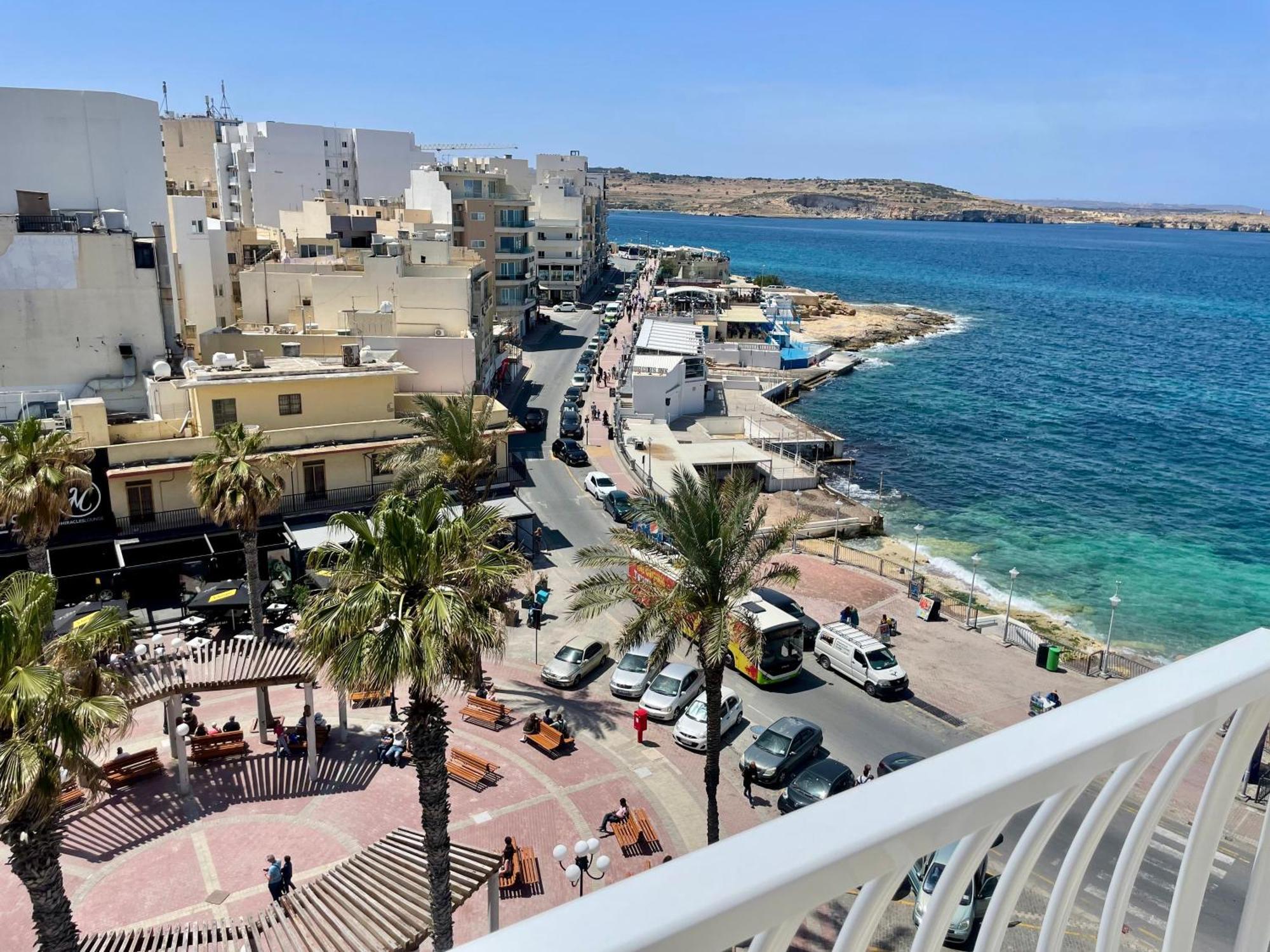 Bugibba Square Seafront Lux Apartments By Holi St. Paul's Bay Exterior photo