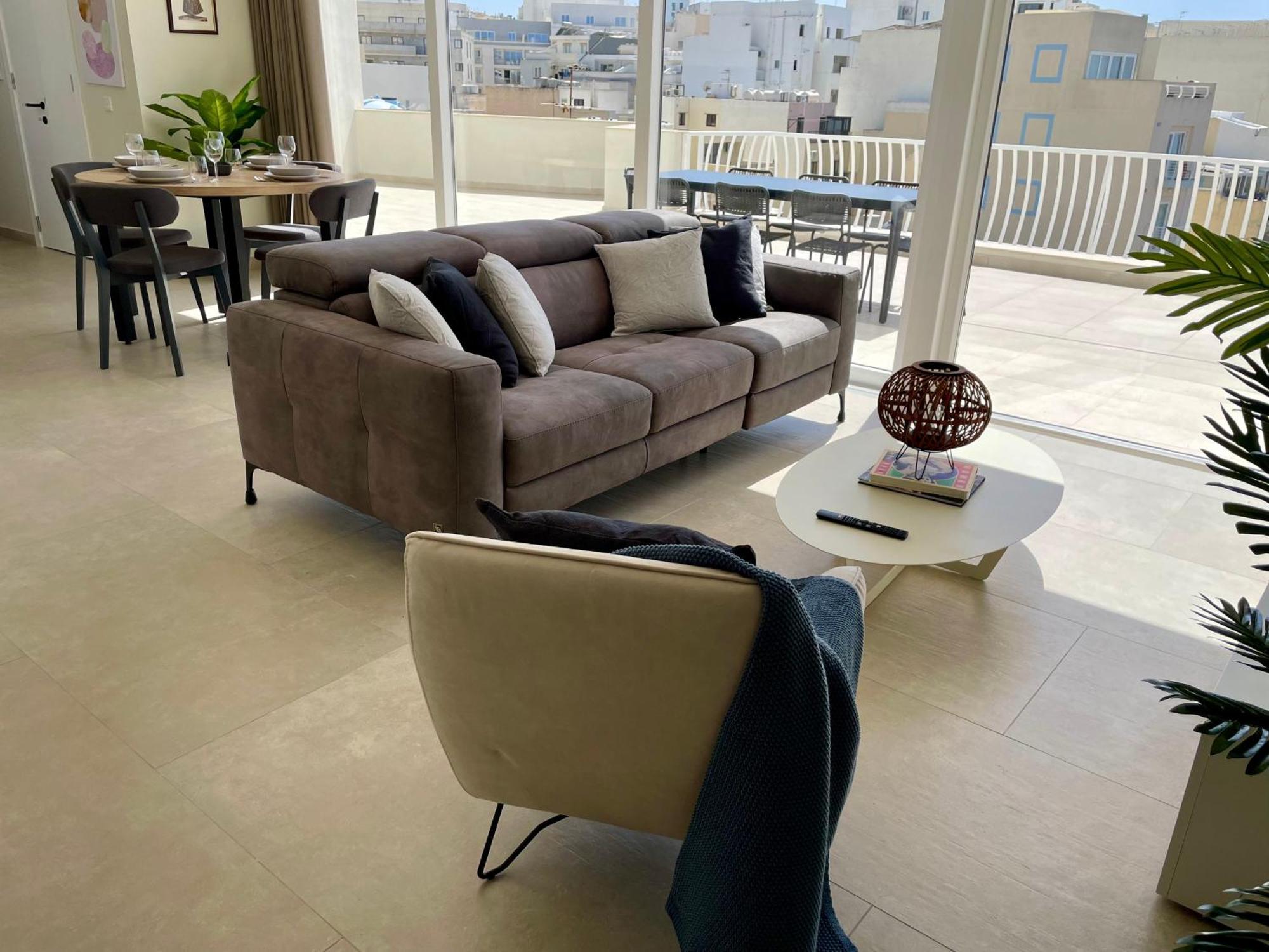 Bugibba Square Seafront Lux Apartments By Holi St. Paul's Bay Exterior photo
