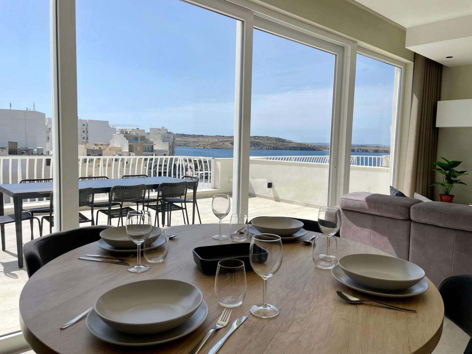 Bugibba Square Seafront Lux Apartments By Holi St. Paul's Bay Exterior photo